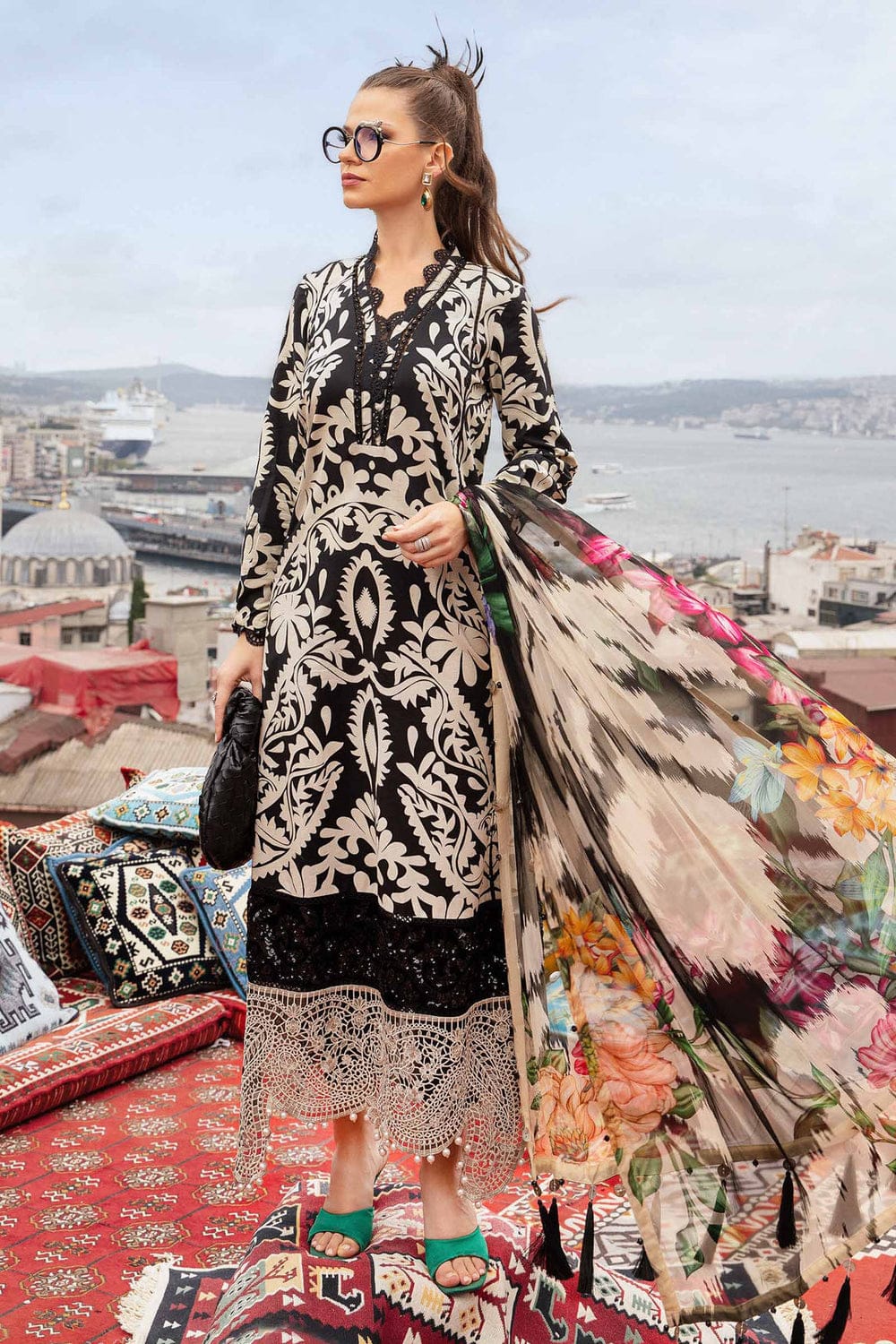 SUMMER LAWN ARRIVALS