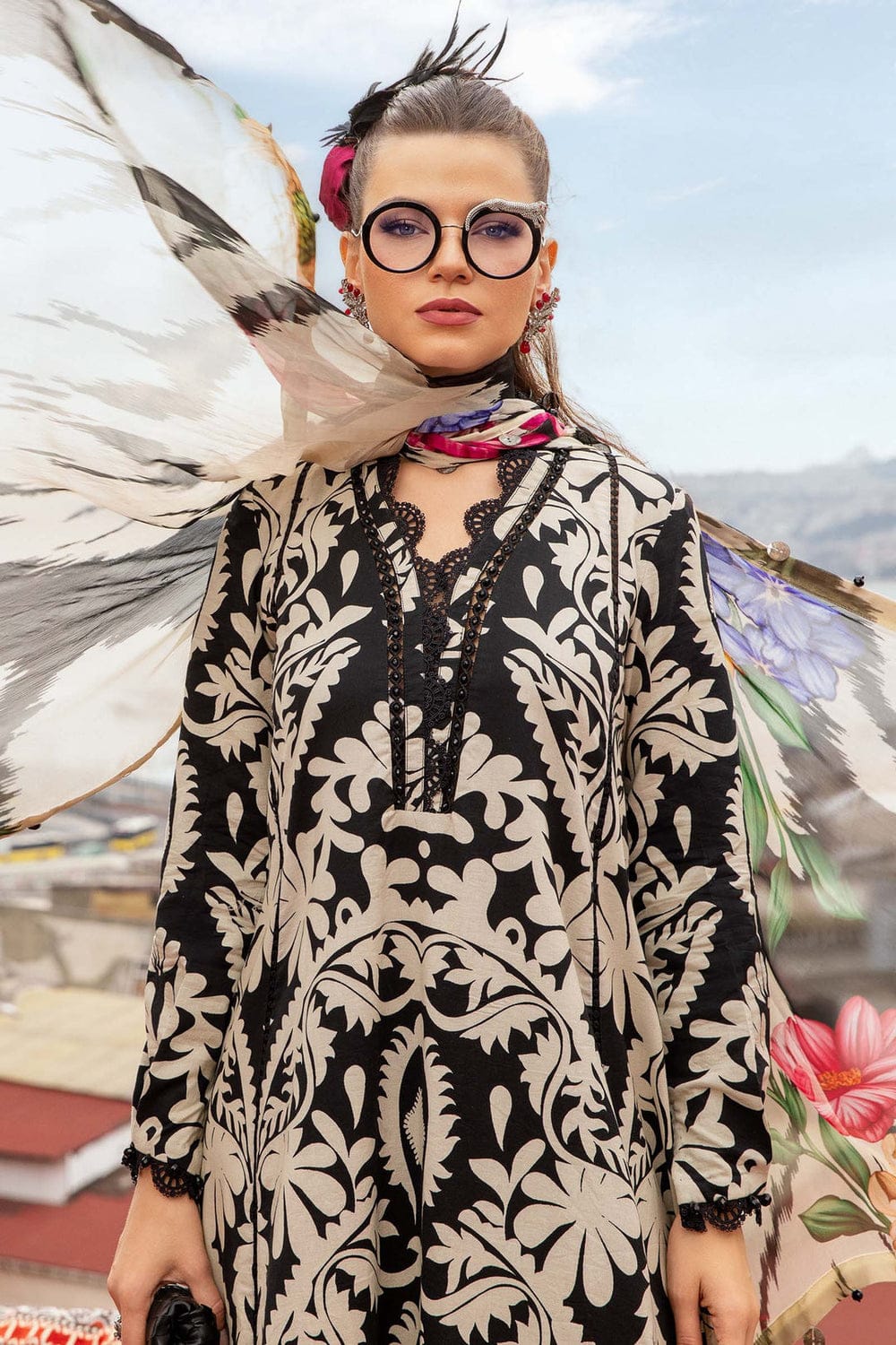 M.Prints lawn 3piece with organza patches ZB100